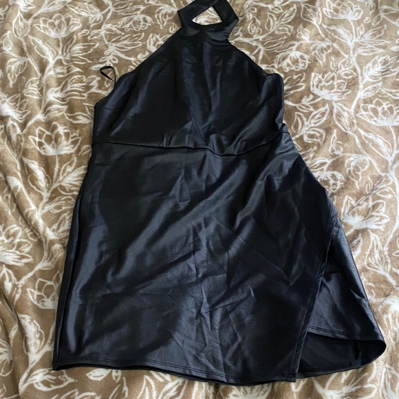 SHEIN Black Asymmetrical Halter Dress - Picture 1 of 11